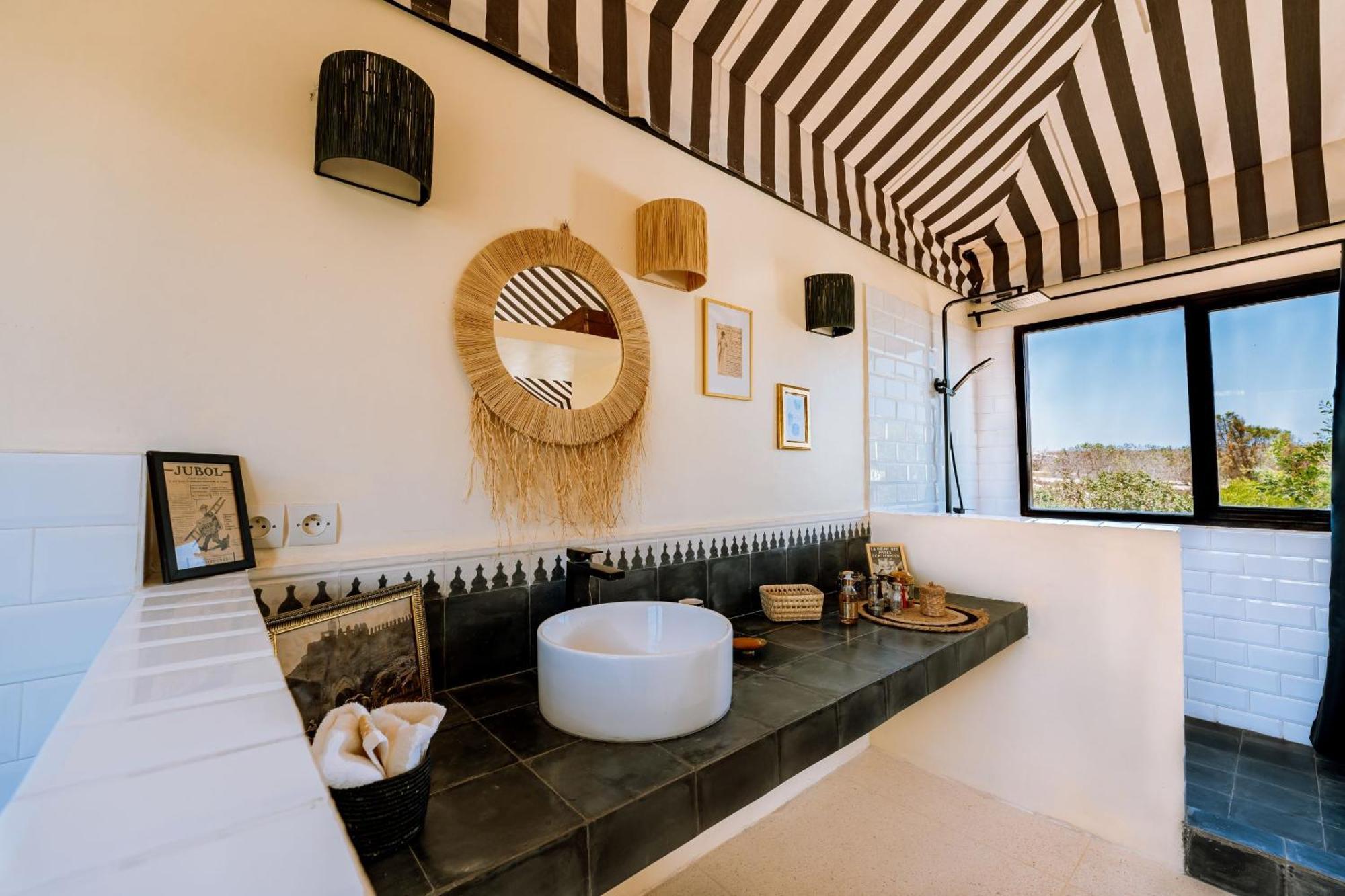 Ali Baba Infinity Hotel Essaouira Bagian luar foto