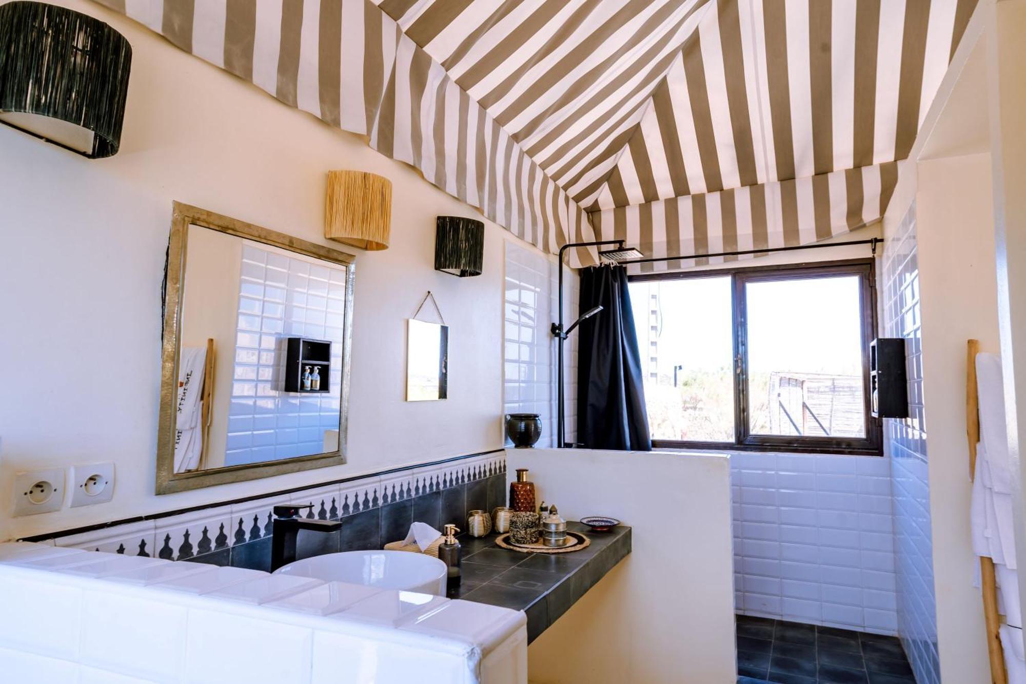 Ali Baba Infinity Hotel Essaouira Bagian luar foto